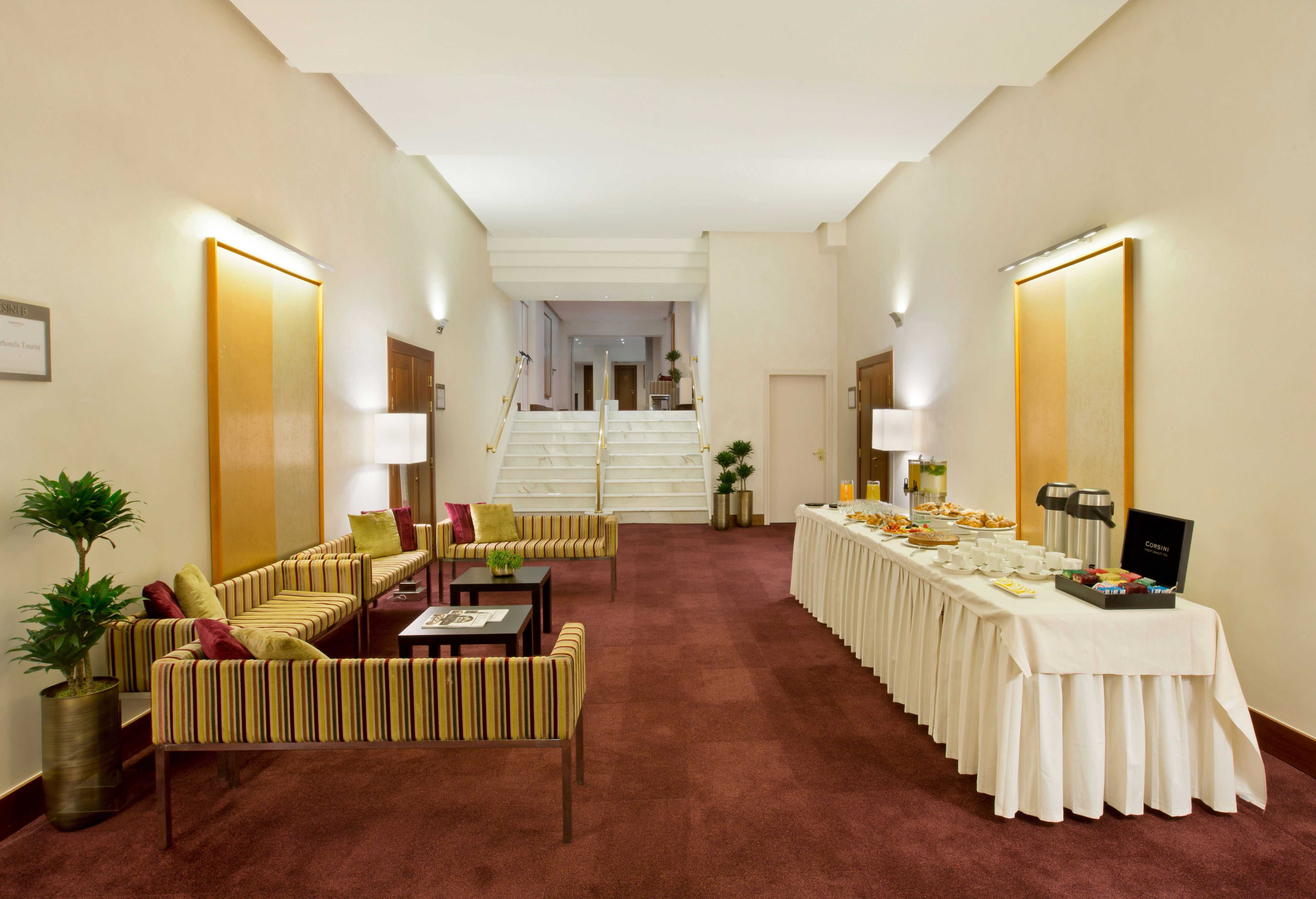Starhotels Tourist 27/45