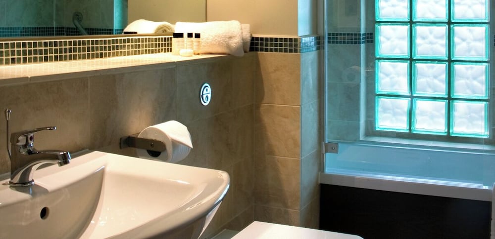 Ethos Hotel 49/50
