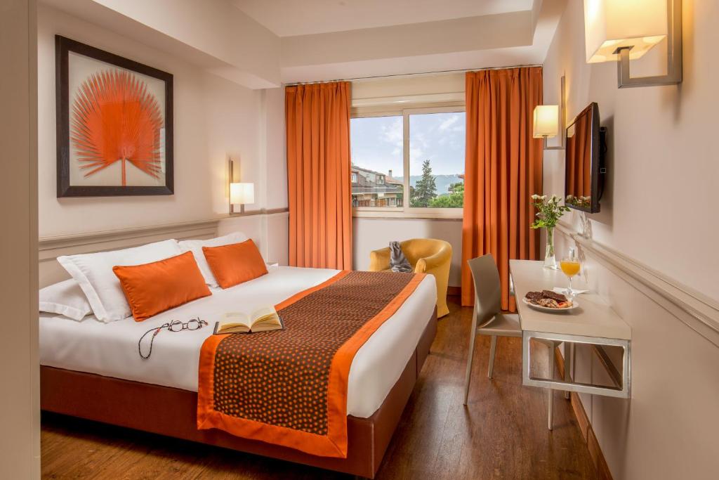 Omnia, Classic, Double Bed