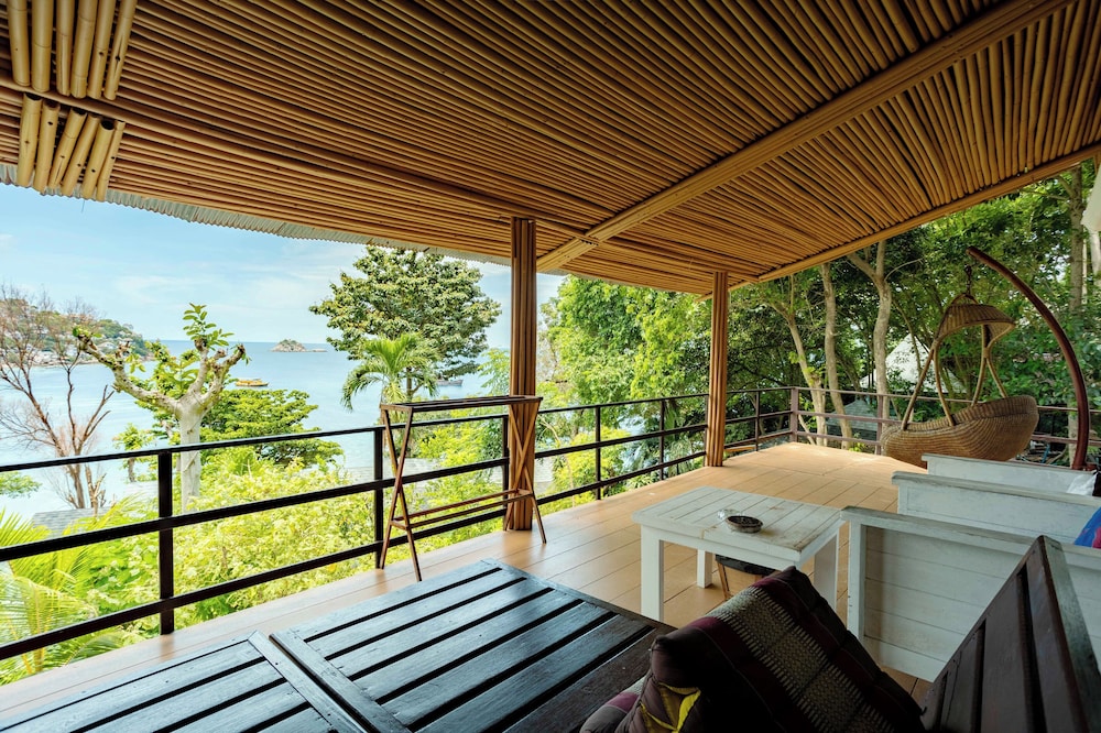 Taatoh Seaview Resort 23/50