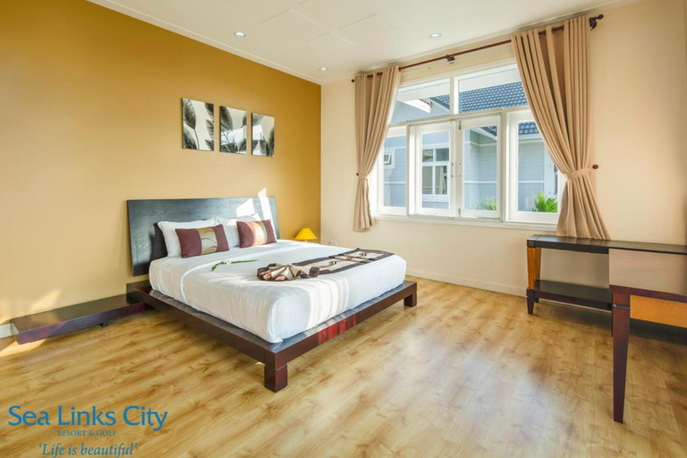3 Bedrooms, Hill, Villa