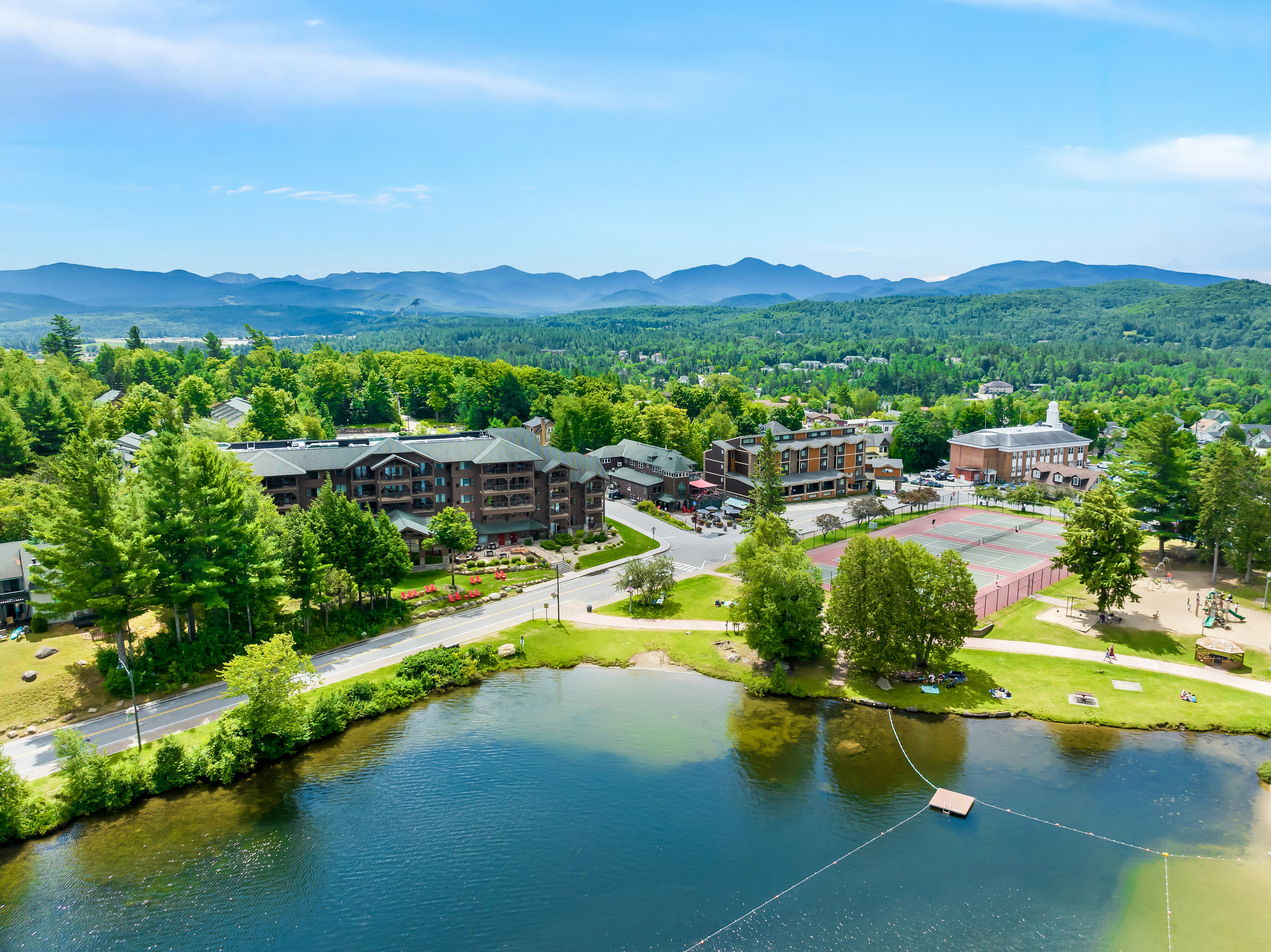 Hampton Inn And Suites Lake Placid 53/57