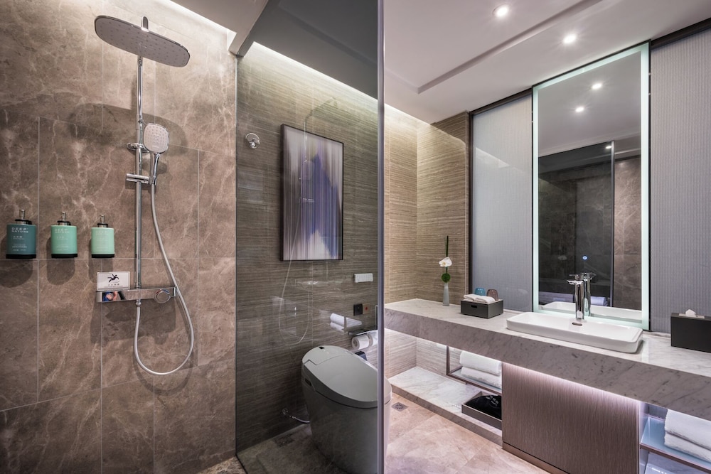 Novotel Kunshan Yangcheng Lake 53/60