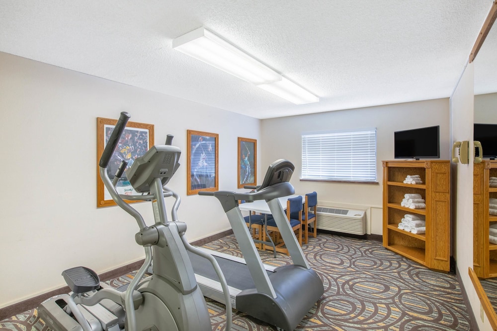 SureStay Plus by Best Western Grand Island 11/24