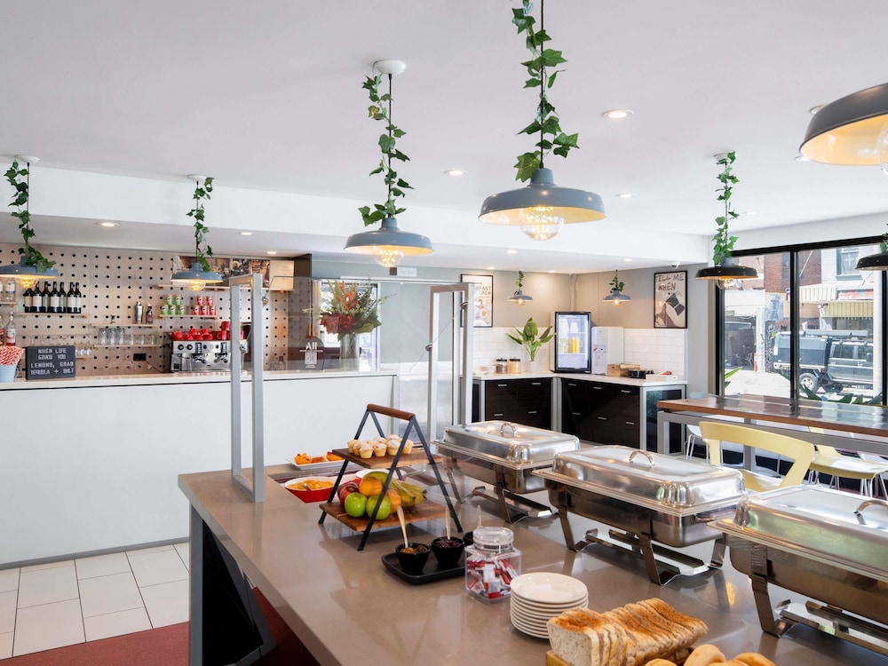 Ibis Newcastle 54/60
