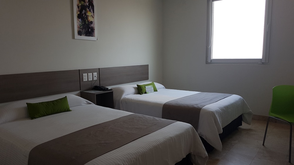 Sr Hotel 21/41