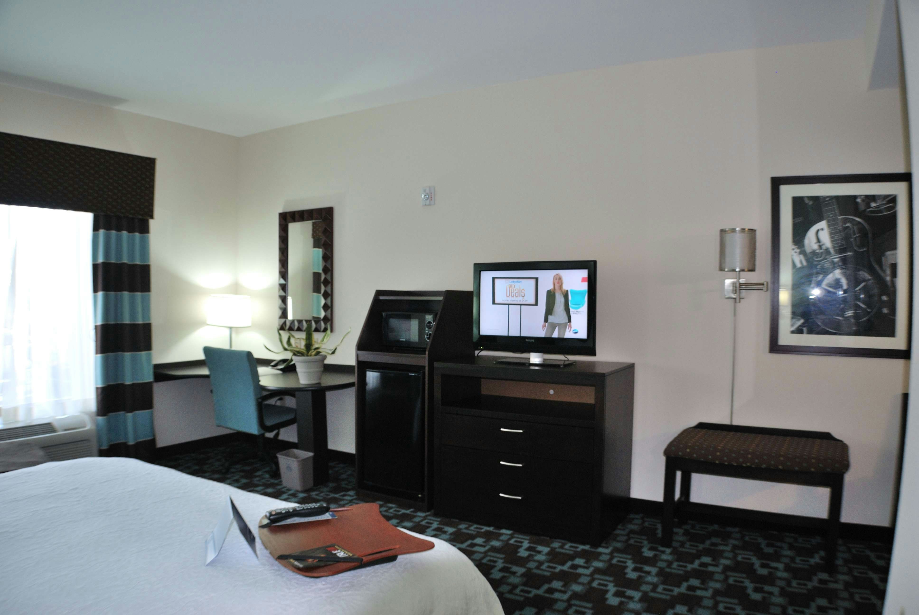 Hampton Inn & Suites Nashville @ Opryland 47/56