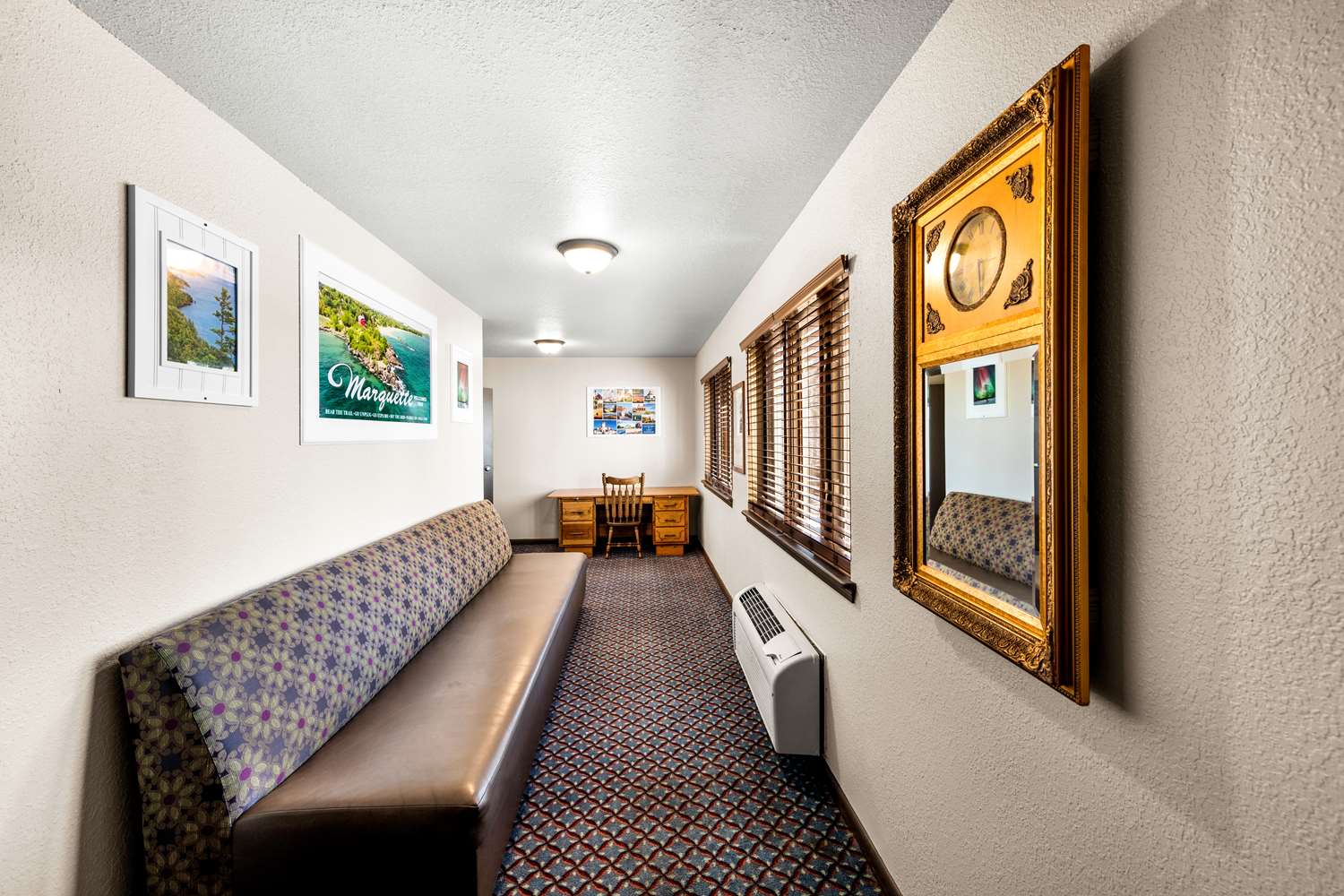 Americas Best Value Inn Marquette 29/46