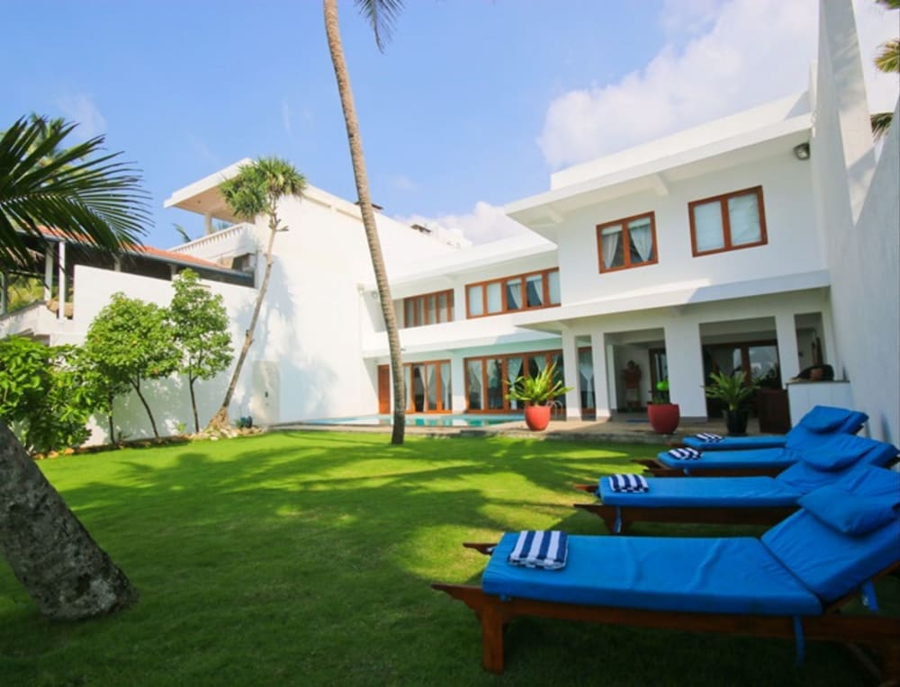 Footprints Villa 29/40