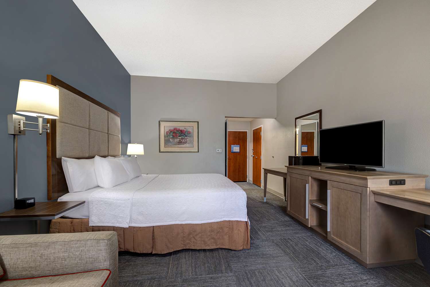 جناح استوديو بسرير كينج مع أريكة، Hampton Inn Victoria 2/6