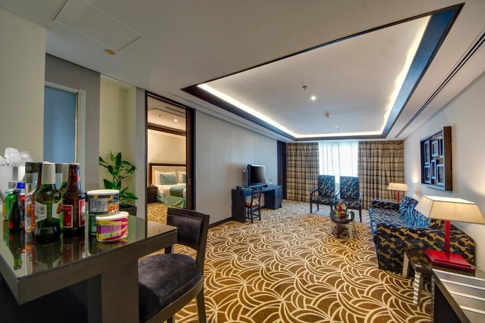 Raintree Rolla Hotel 9/18