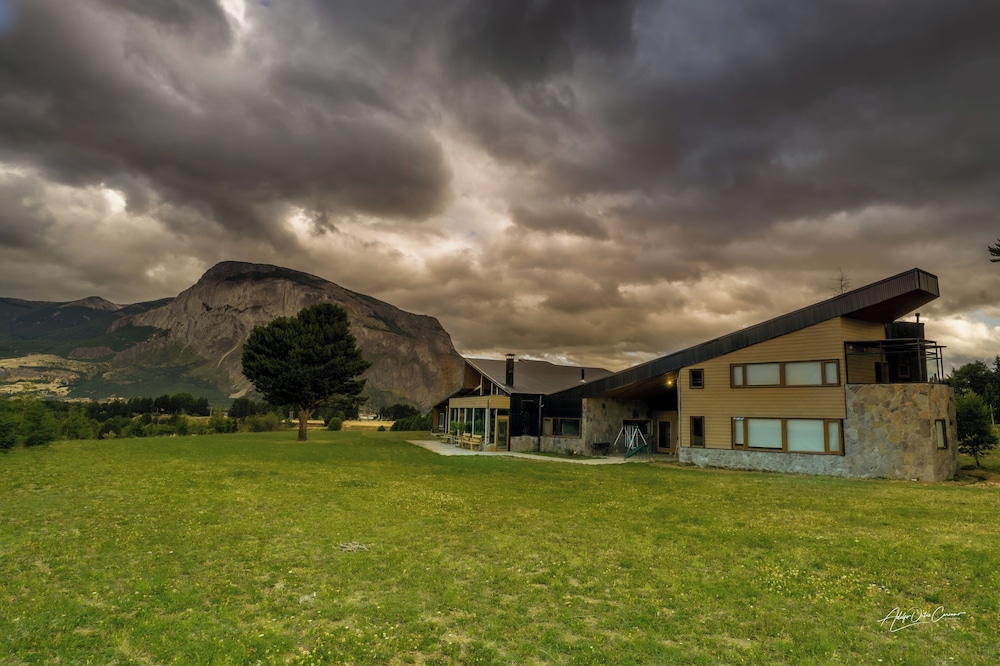 Calafate Apart Hotel 20/25