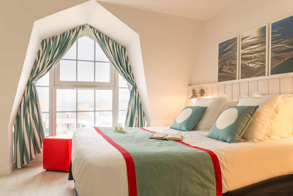 2 Bedrooms, Duplex, Apartment, 3 Beds, 2 Trundle Beds, Alcove