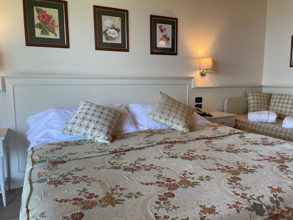 Relais Mirabella 11/45