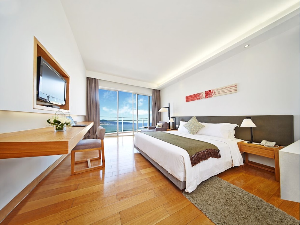 Hilton Garden Inn Shenzhen Dameisha 24/80