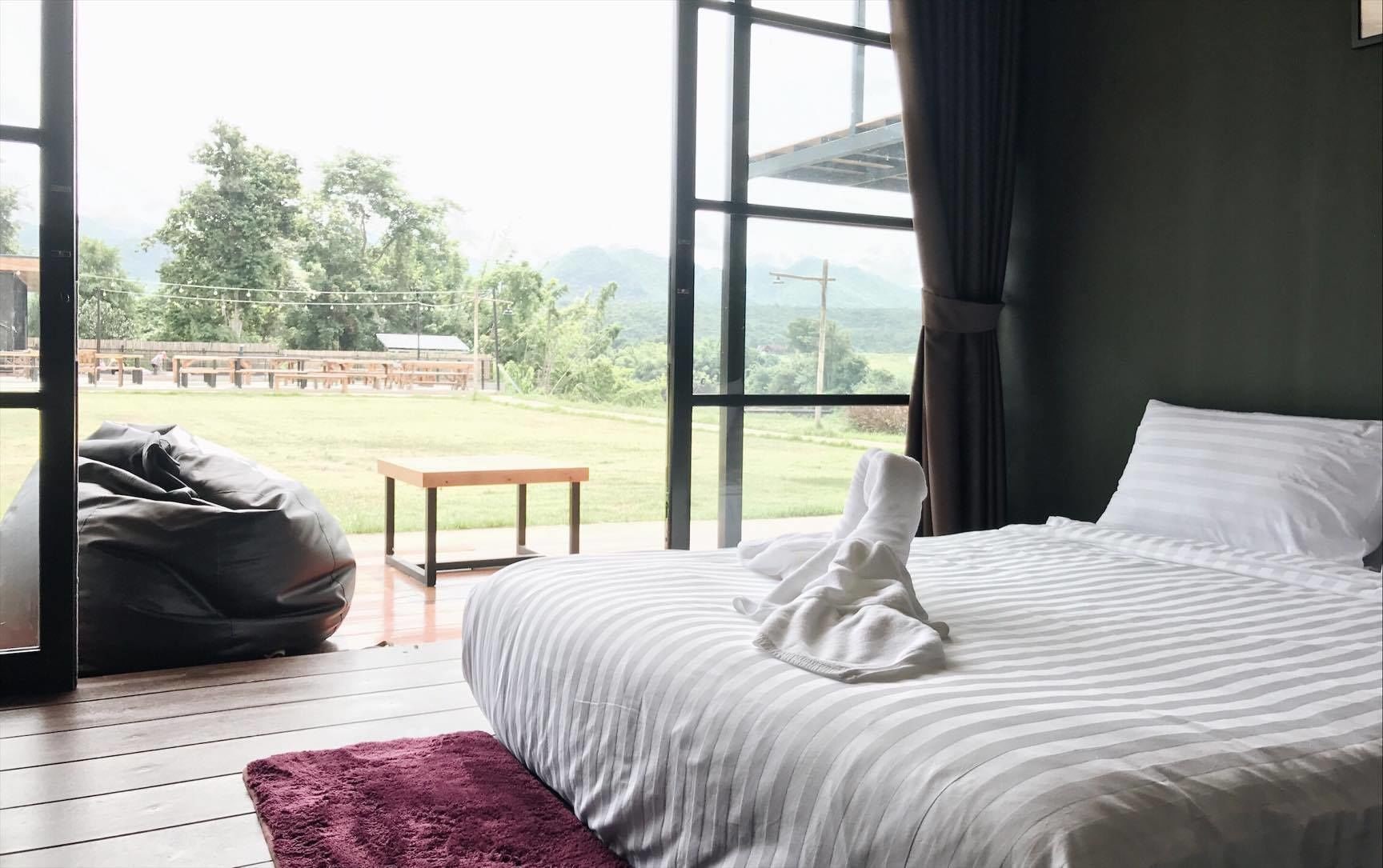 LOFT, TWIN BEDS, GARDEN VIEW