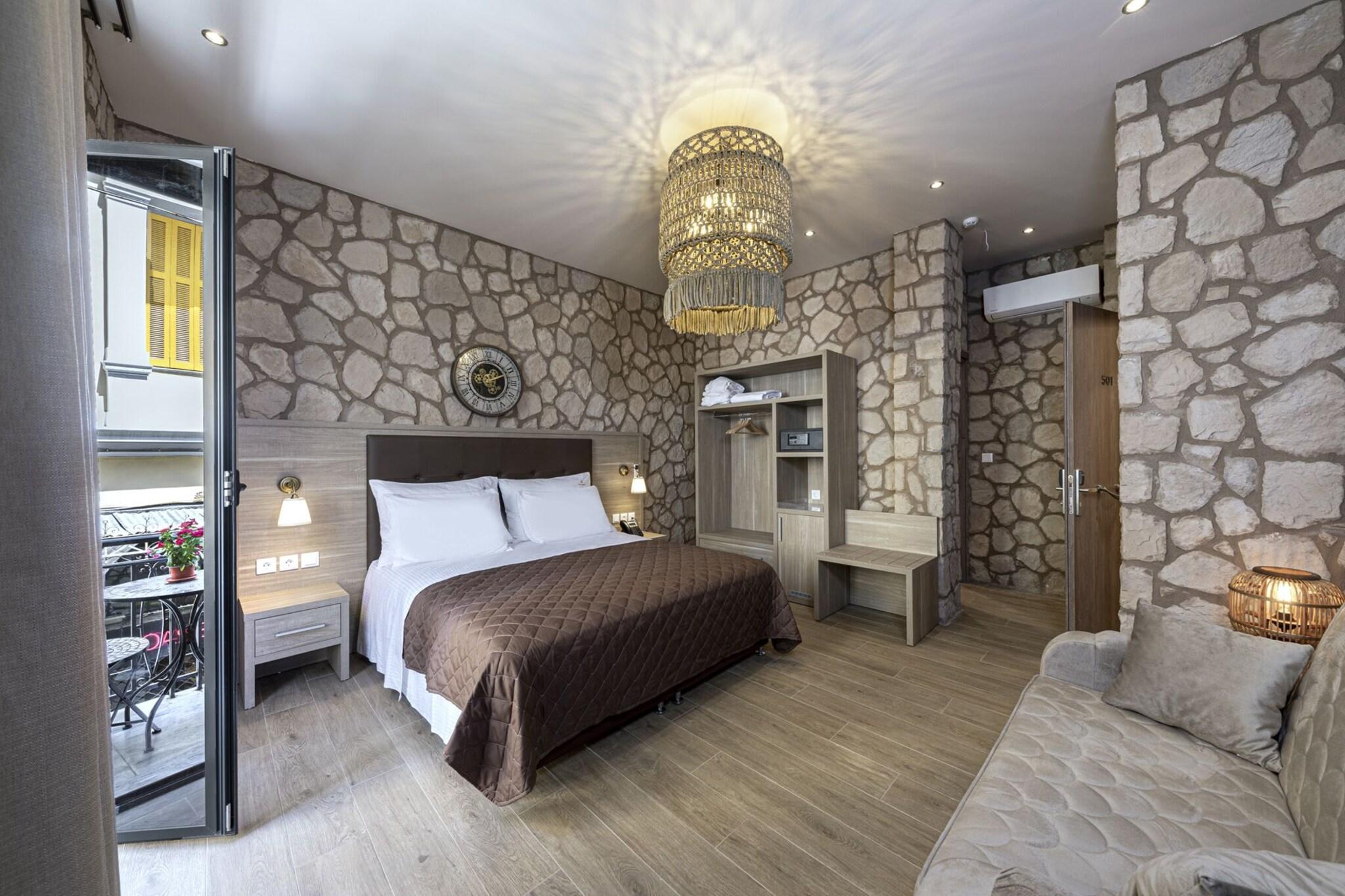 جناح جونيور في الملحق، Athens Manor Houses 3/10