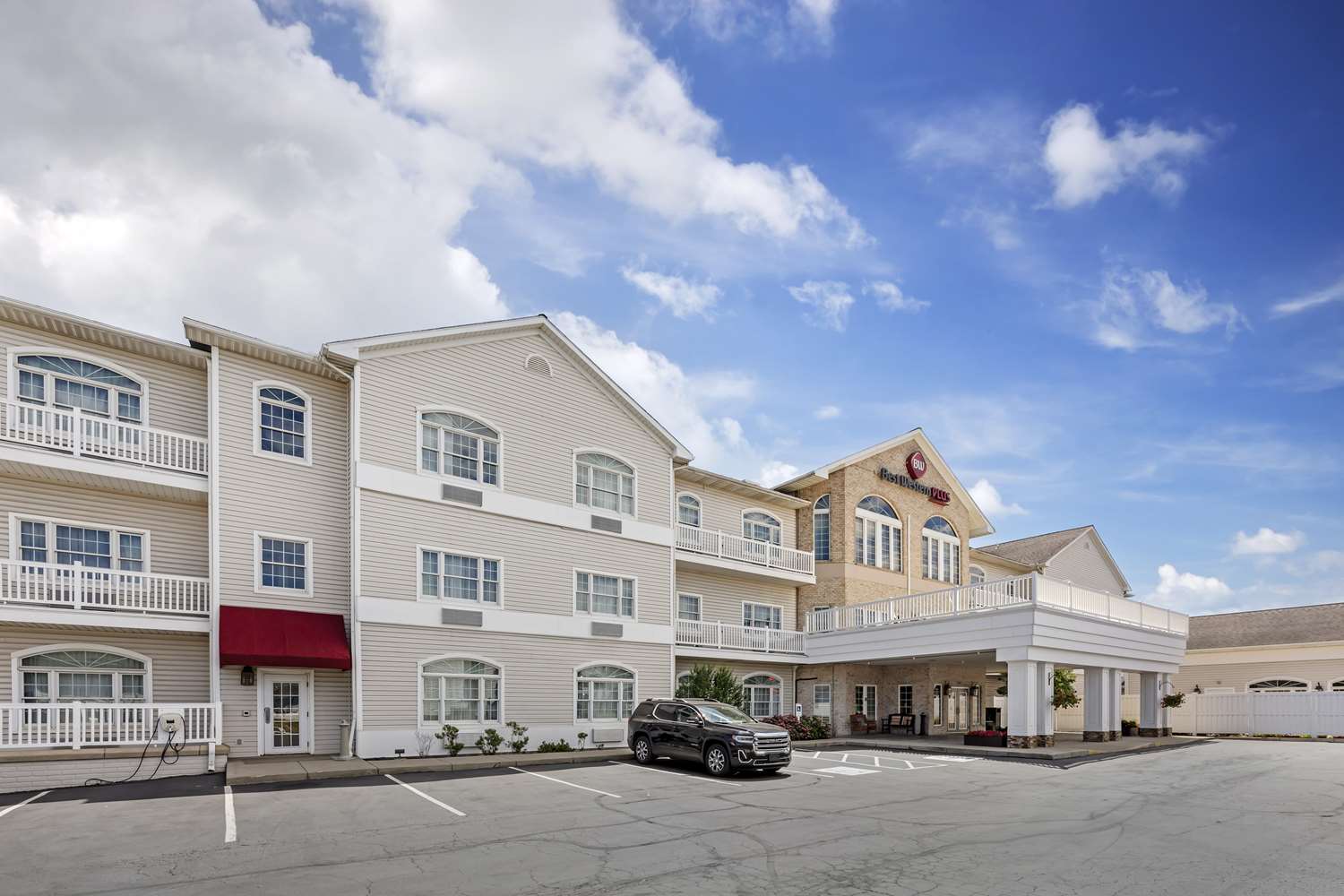 Best Western Plus Dutch Haus Inn And Suites 46/48
