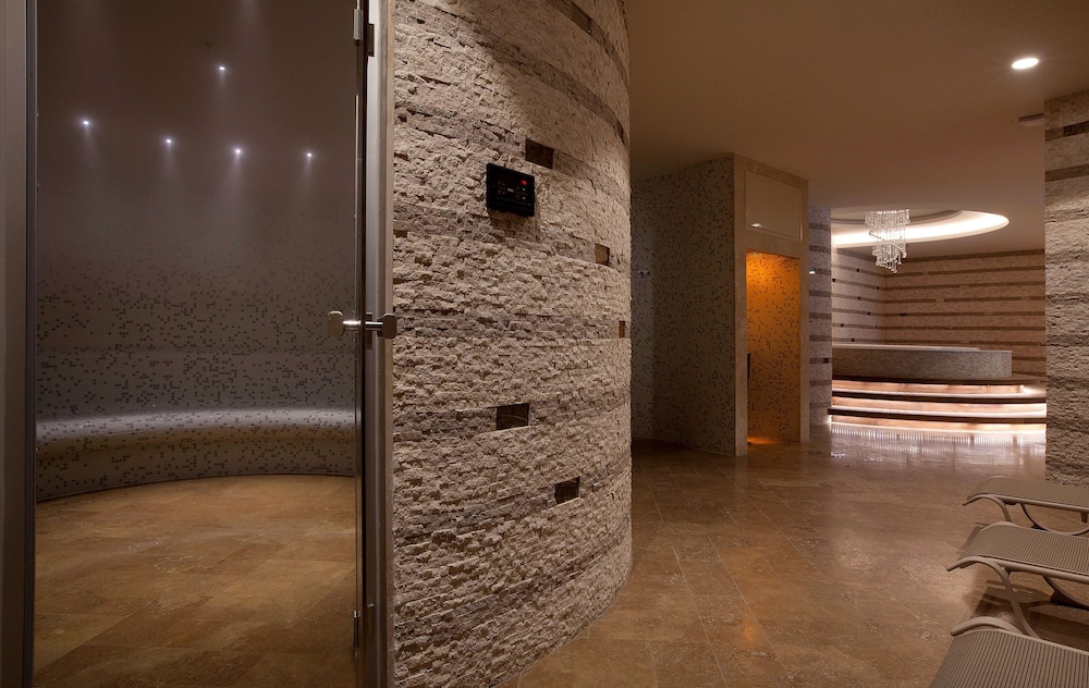 RADISSON BLU HOTEL ISTANBUL SISLI 33/67