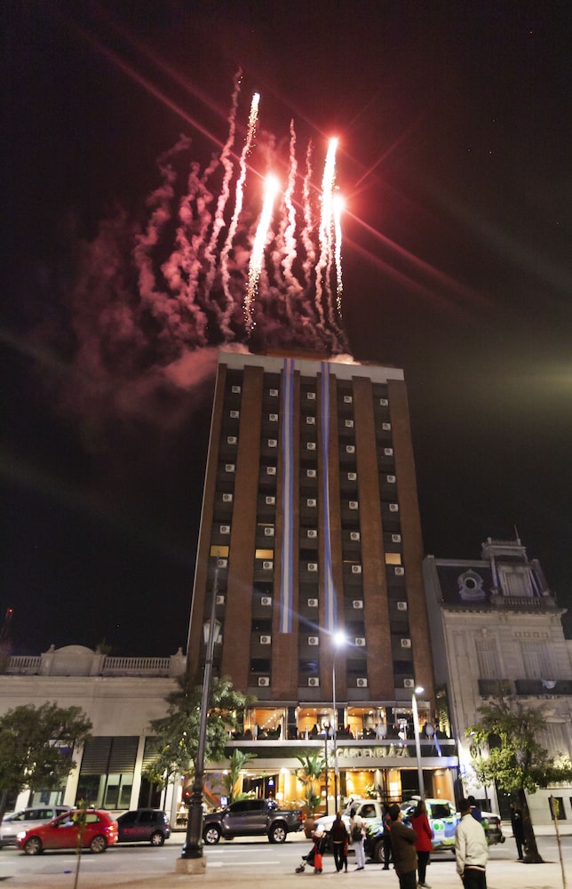 Ramada Plaza by Wyndham Tucuman 4/98