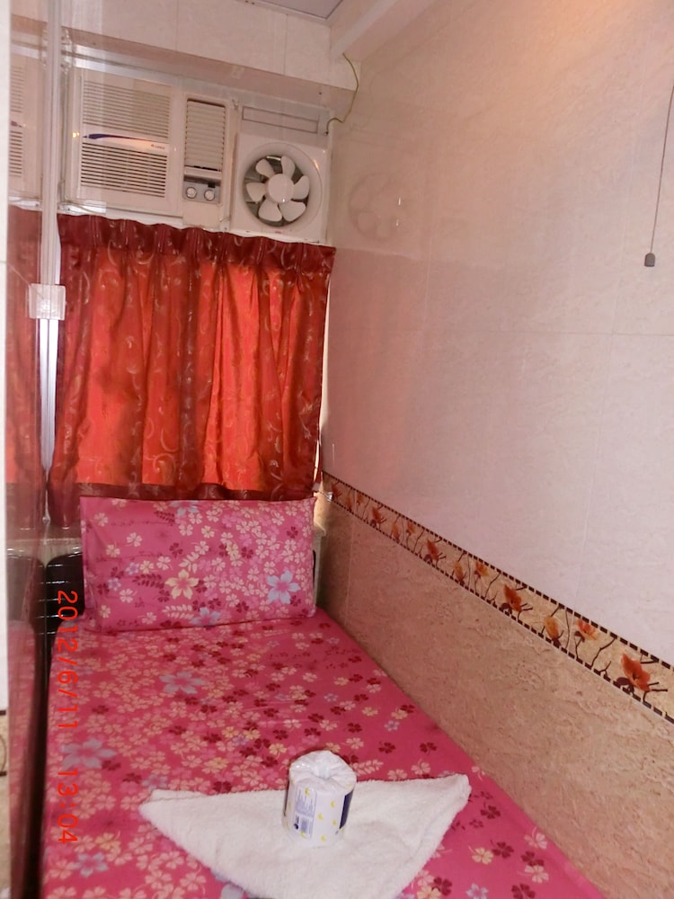 Marrigold Hostel 44/64