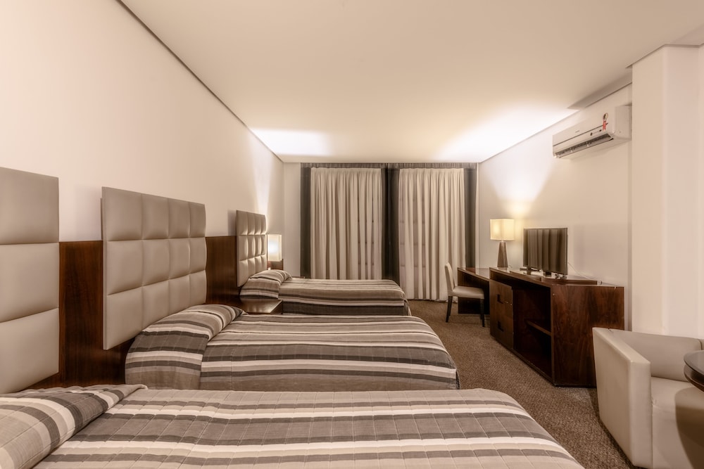 DELPLAZA Maraba Sao Paulo 20/50