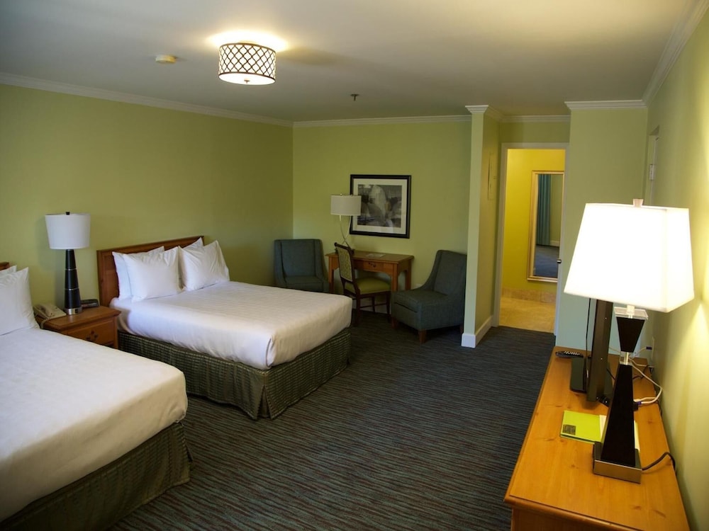 University Inn At Emory 17/34