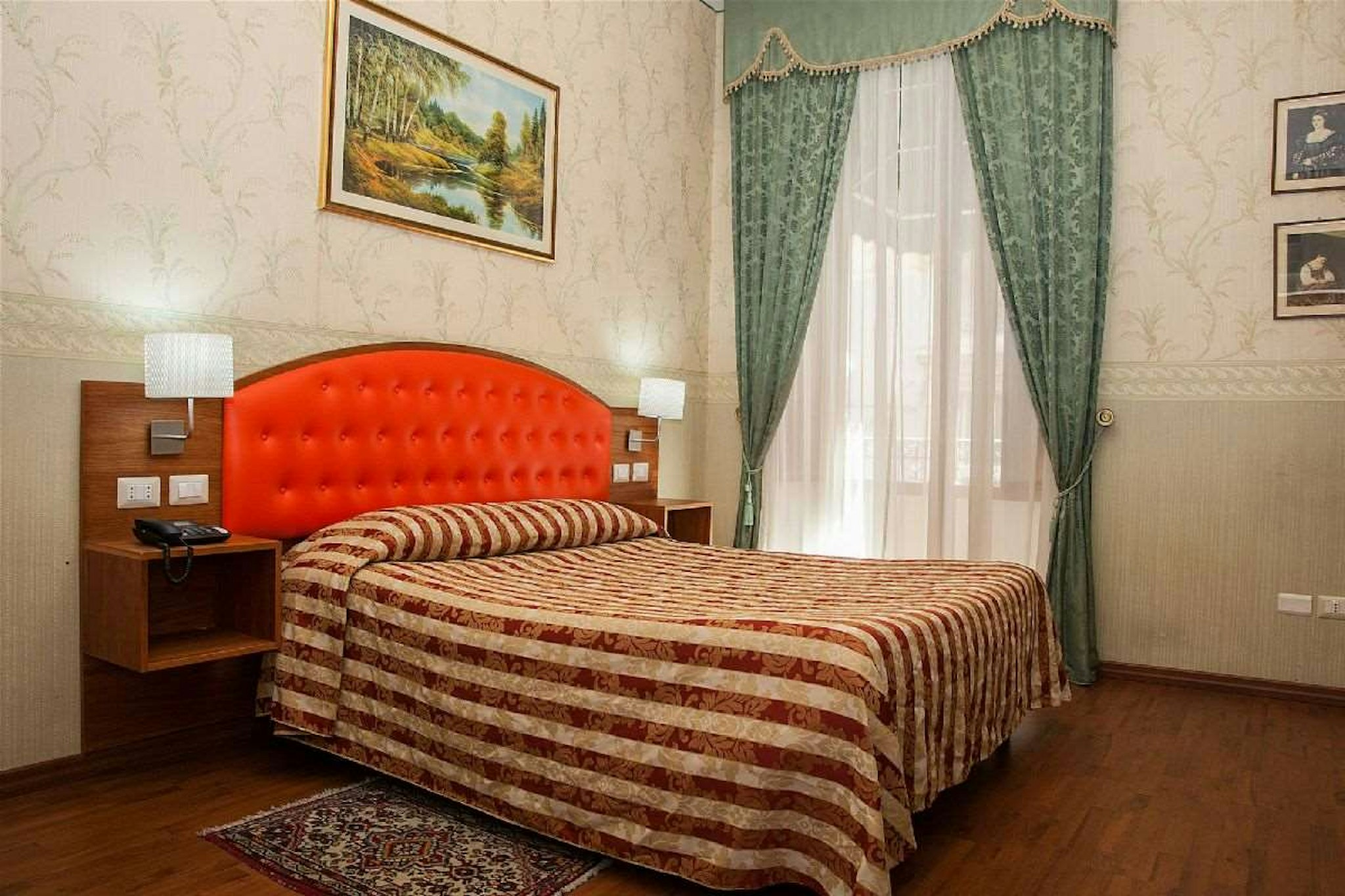 Villa Romeo 10/36