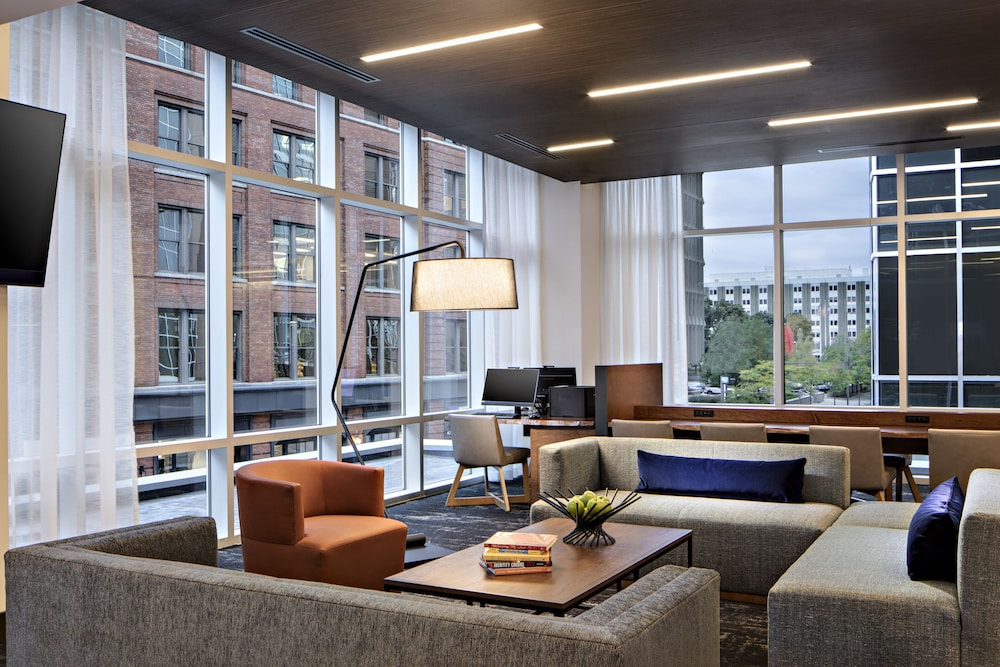 Hyatt Place Grand Rapids Downtown 40/54