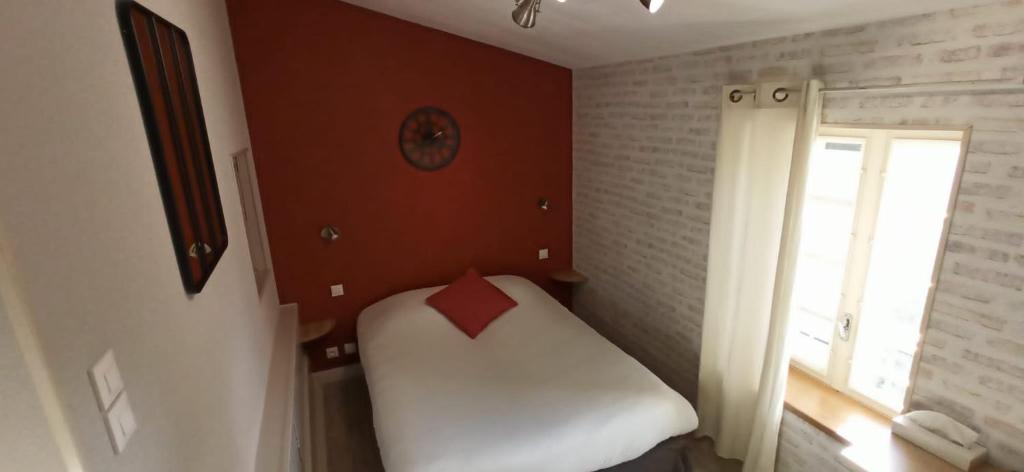 HOTEL LE PRINCE NOIR 18/57