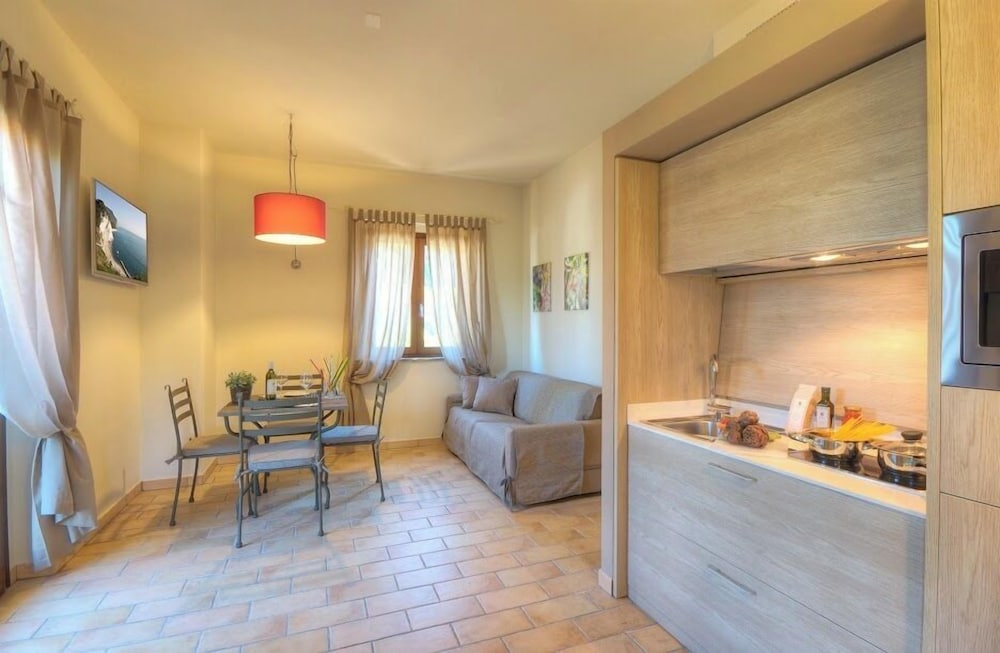 Villa Gens Camuria 7/48