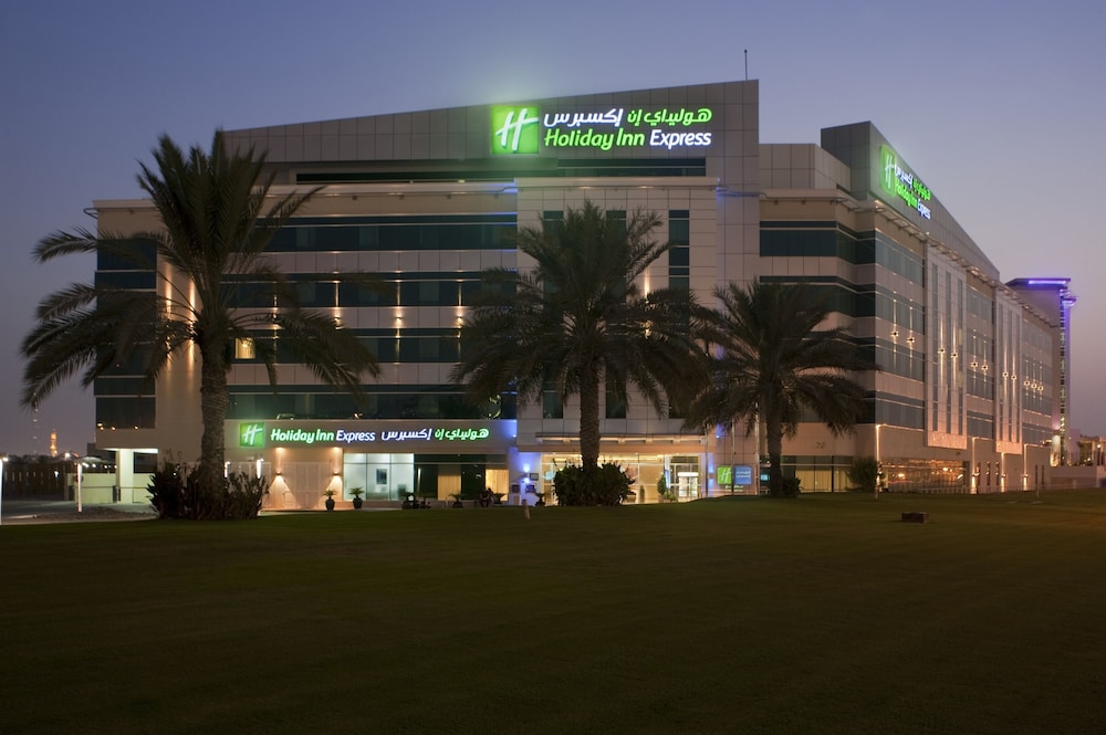 Holiday Inn Express Dubai Airport in DUBAI