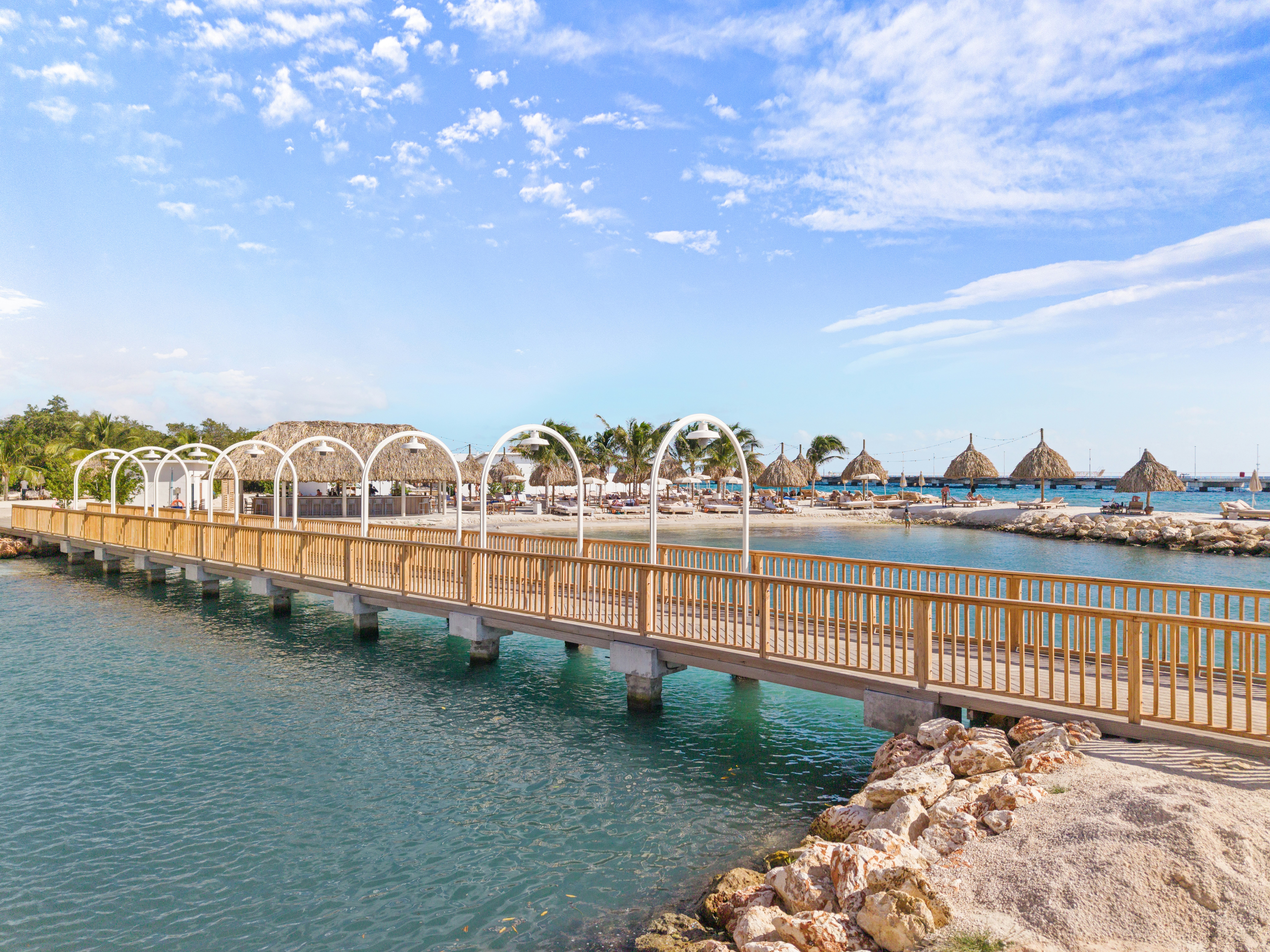 The Rif at Mangrove Beach Corendon Curacao All-Inclusive, Curio by Hilton 74/76