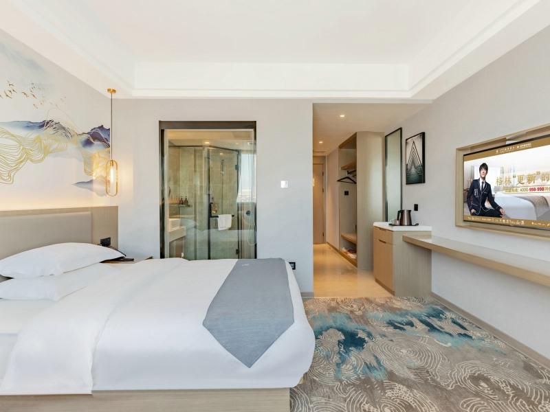 GreenTree Eastern Chizhou Changjiang Middle Road RT-Mart Hotel 23/45