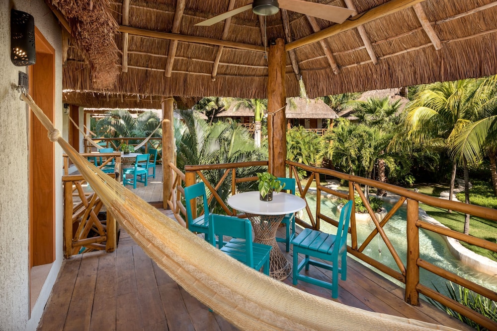 Mahekal Beach Resort 39/48