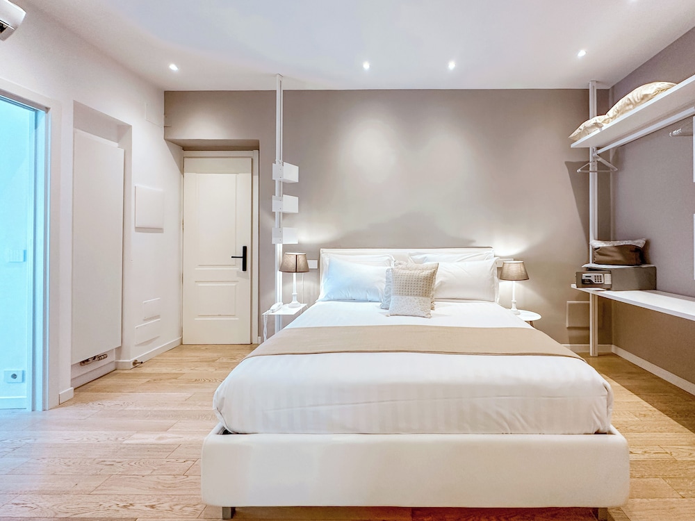 junior suite, patio