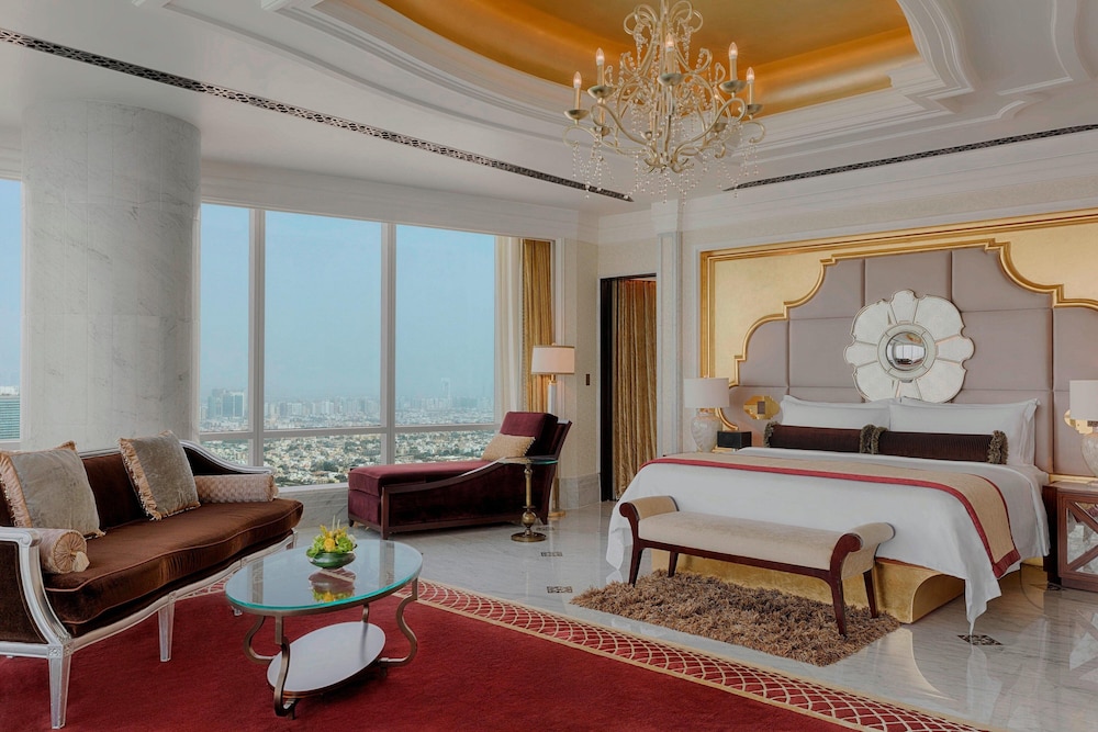 The St Regis Abu Dhabi 56/85
