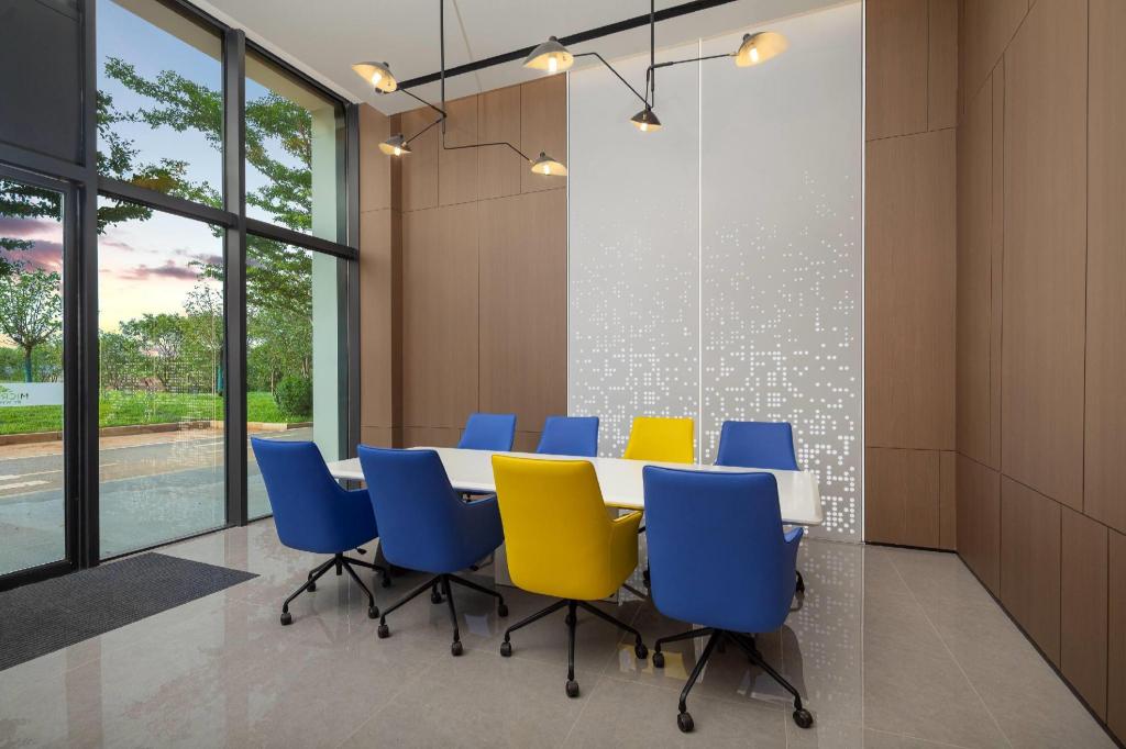 Microtel by Wyndham Haikou Meilan International Airport 23/27