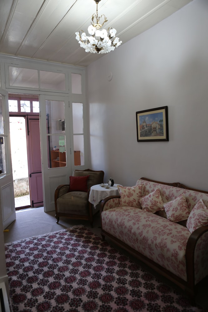 Eolya Guest House 38/50