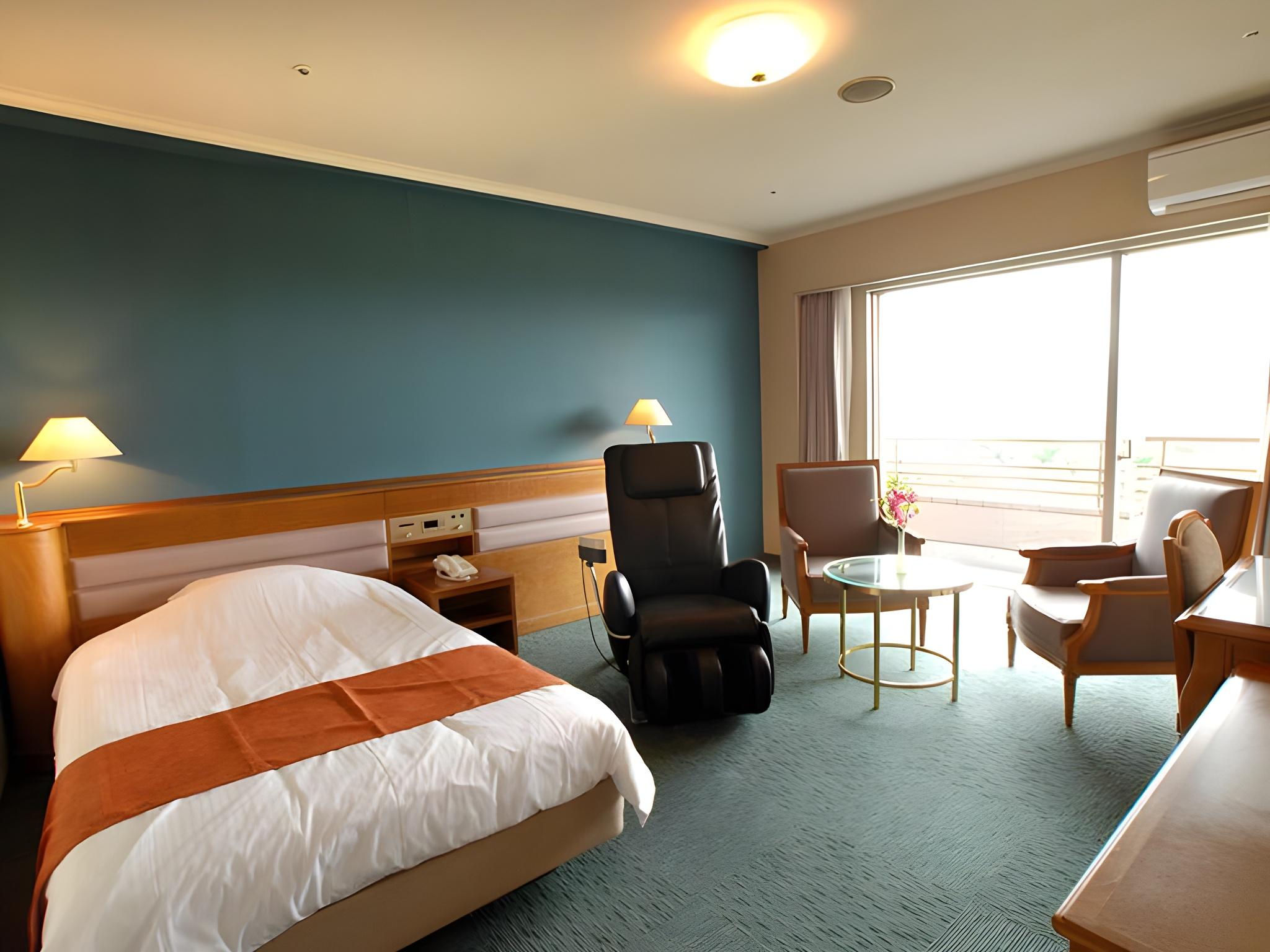 Semi Room, Single, Semi Double Bed, Smoking