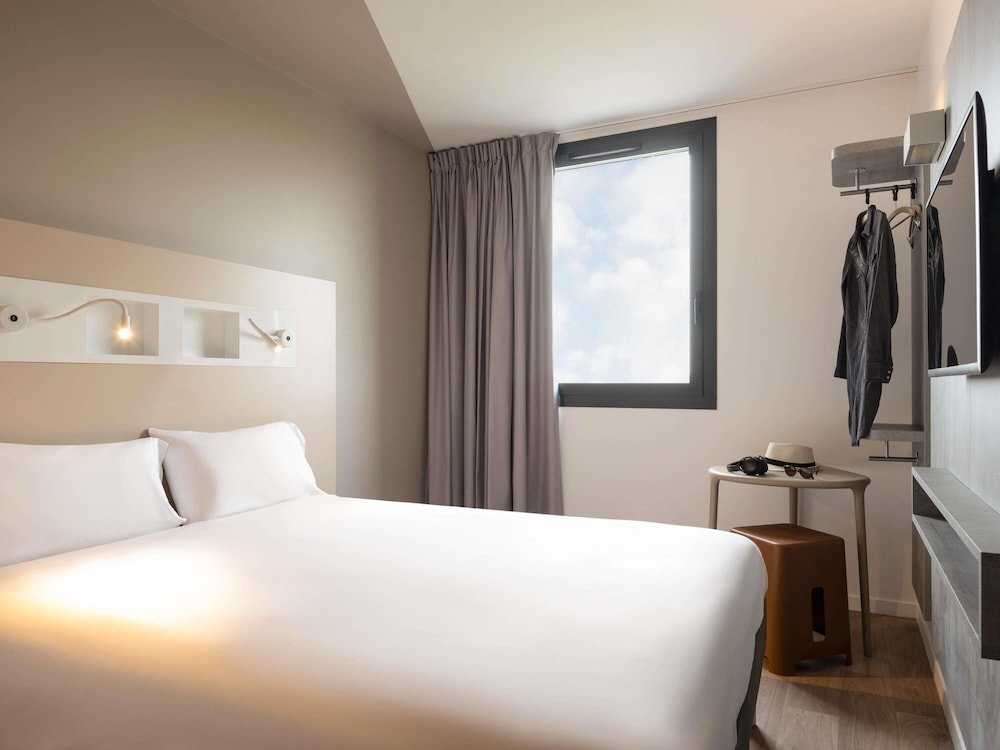 ibis budget Gonesse 10/36
