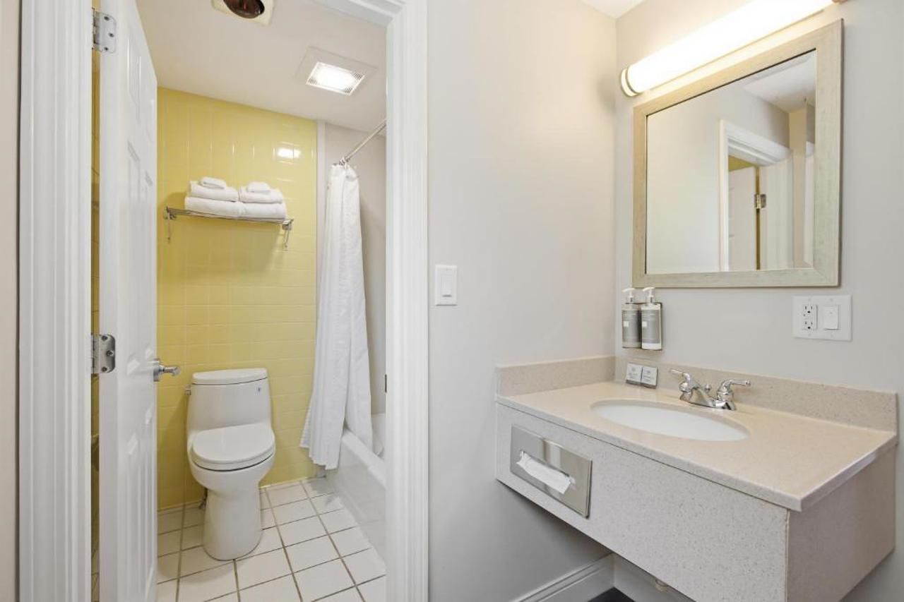 Wilder Inn South Wellfleet, Outset Collection by Hilton 10/11