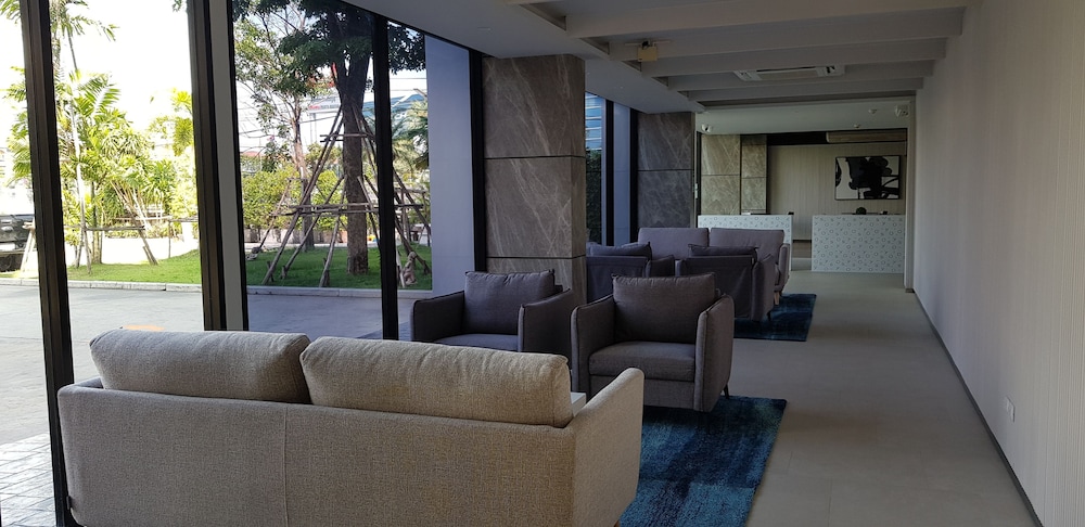 KOS Hotel Suvarnabhumi Airport 35/43