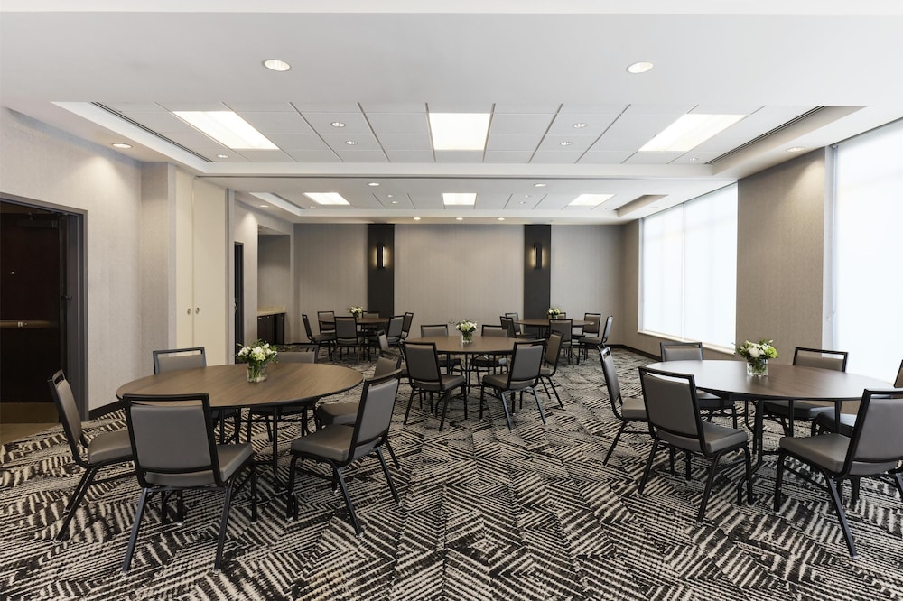 Hyatt Place New York/Yonkers 62/66
