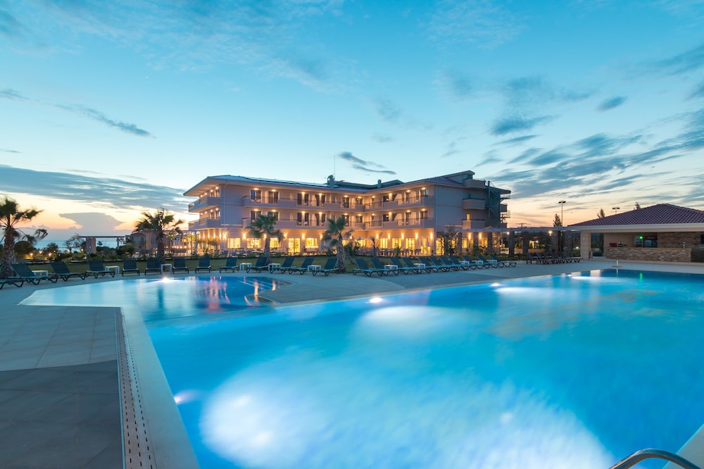 King Maron Beach Hotel & Spa 43/50