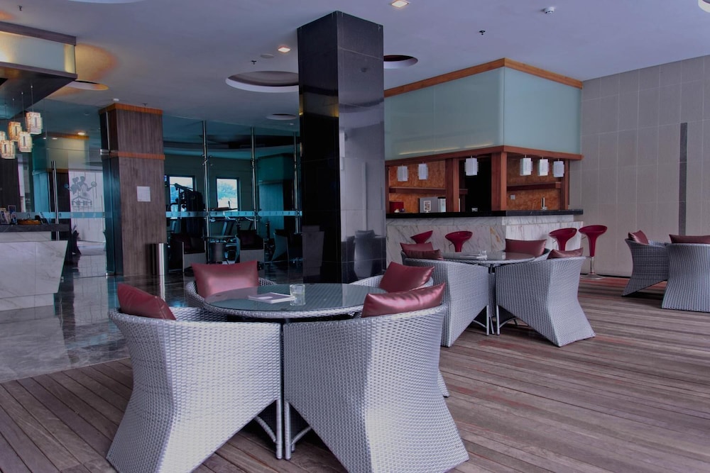 Nagoya Hill Hotel Batam 39/44