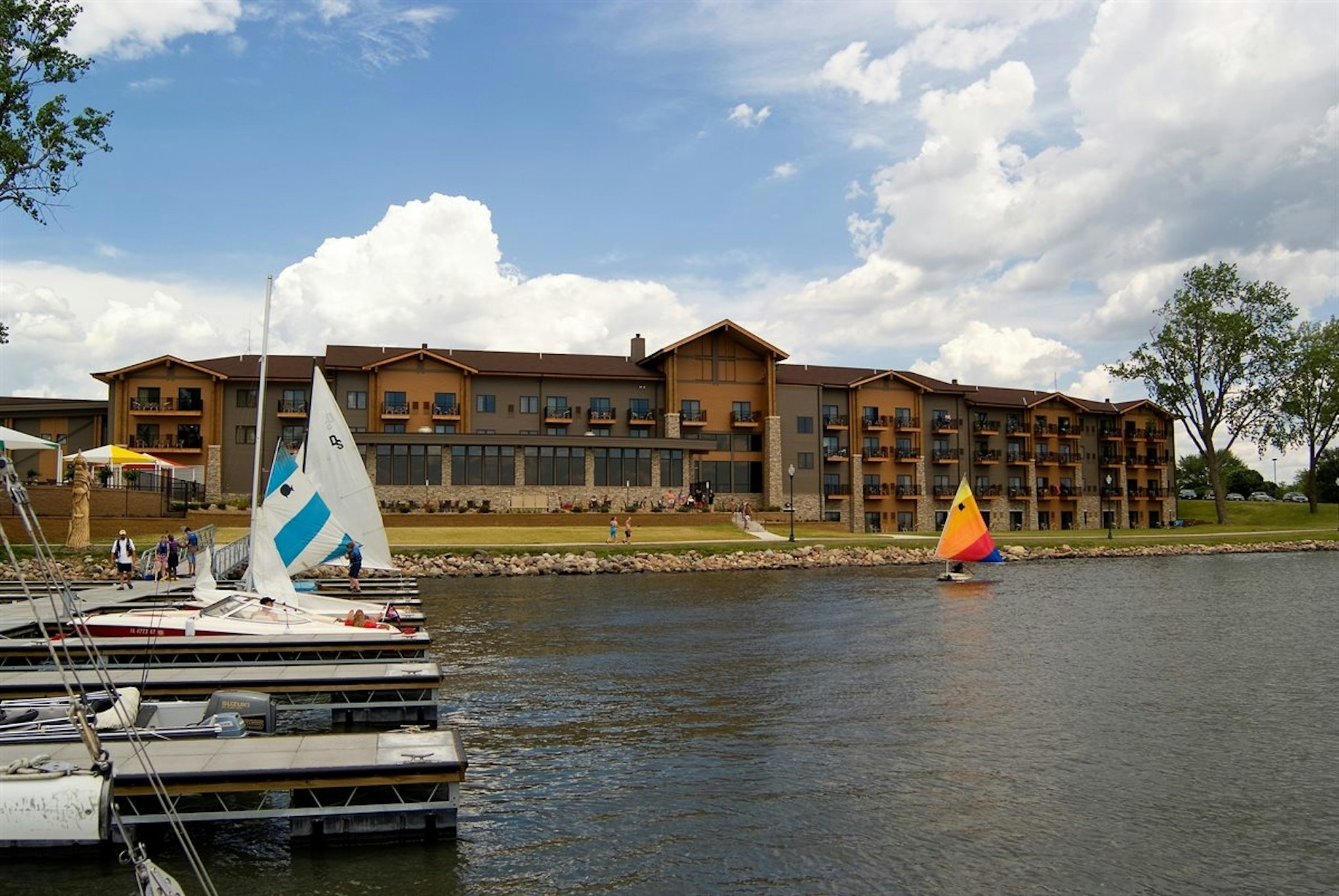 King's Pointe Waterpark Resort 50/52
