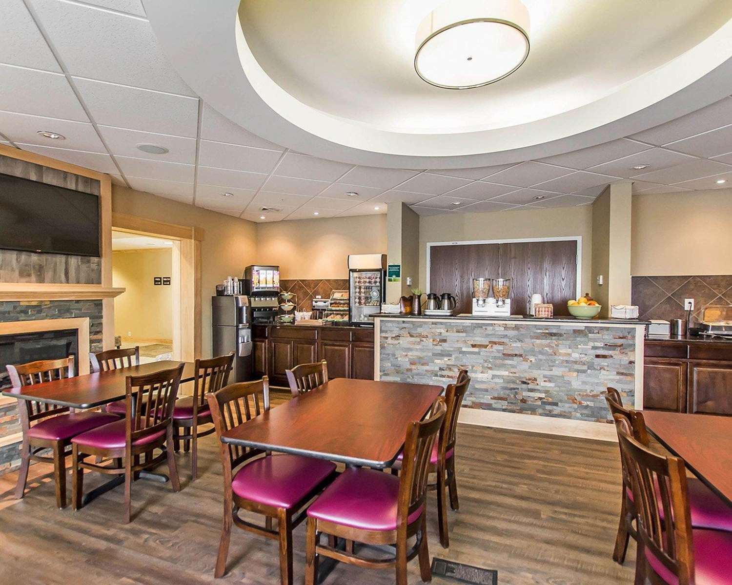 Quality Inn Moncton, NB 29/43