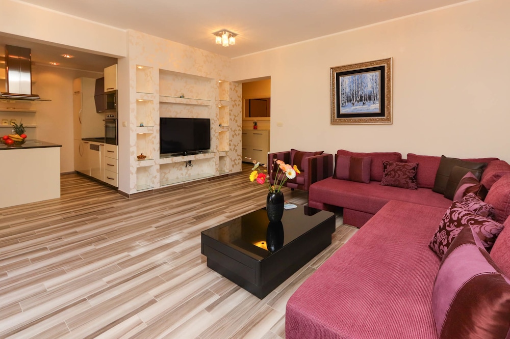 Apartments Sofija 27/50