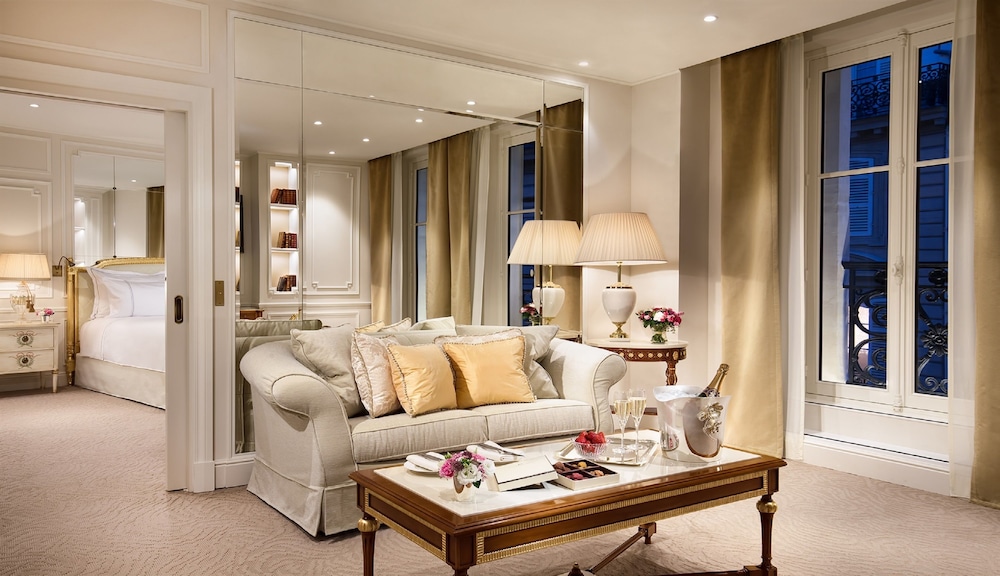 Hotel Splendide Royal Paris 38/58